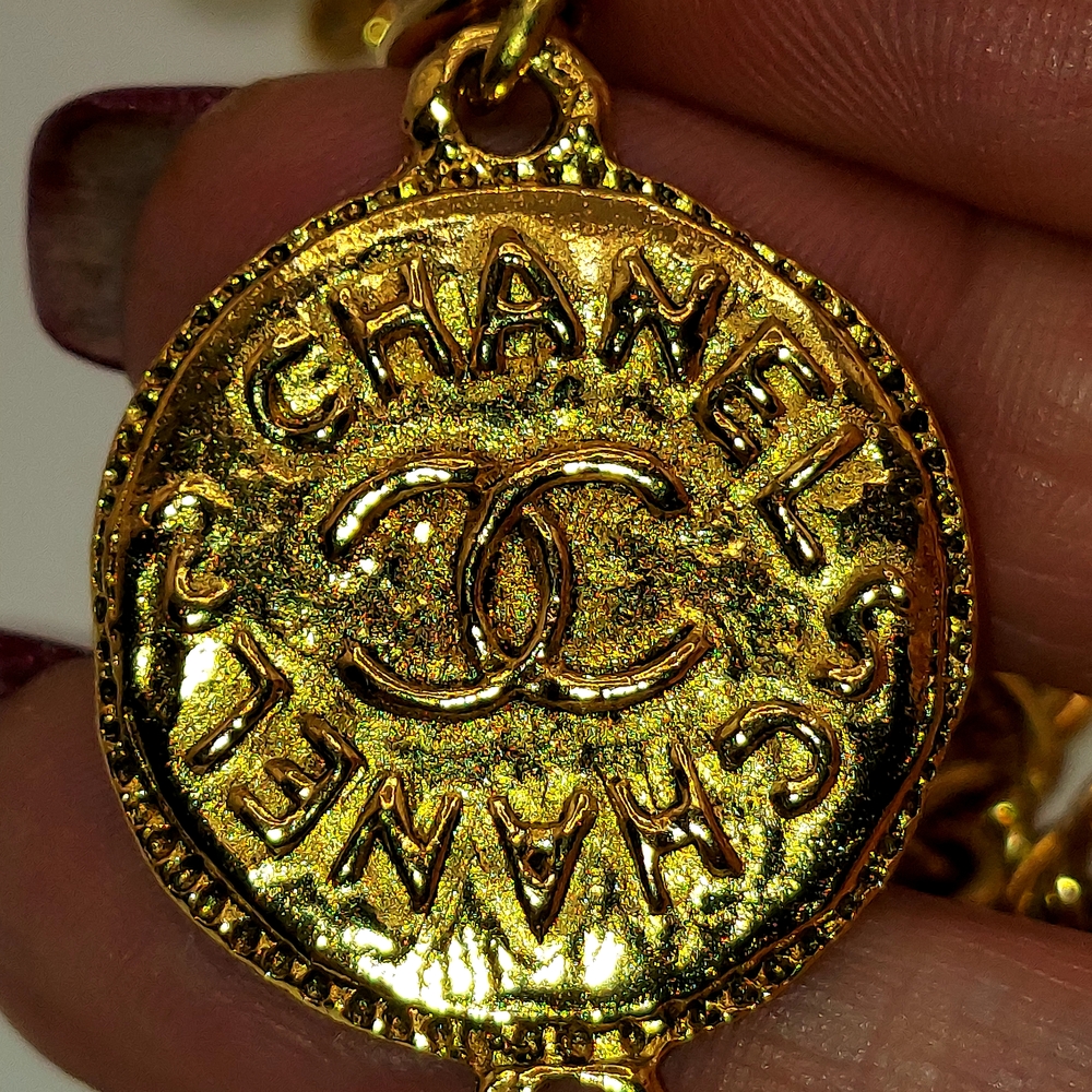 CHANEL Long Gold CC Medallion Necklace EVC!😍 - Picture 5 of 10